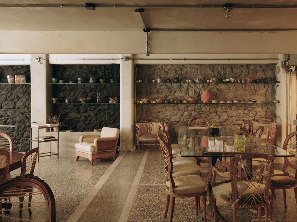 Mona Athens Hotel Buitenkant foto